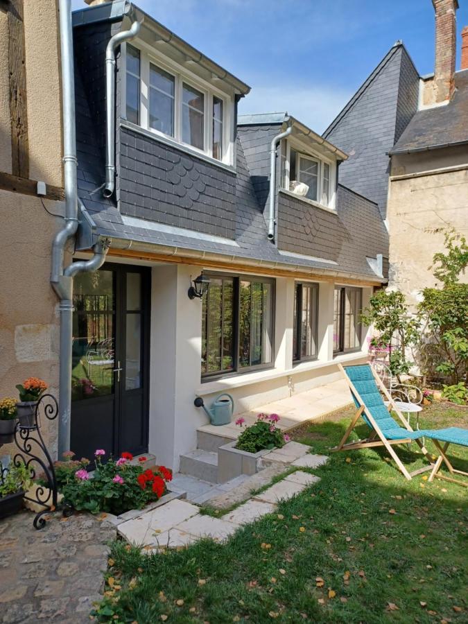 Apartamento Au Puits De L'Abbaye Bourges Exterior foto