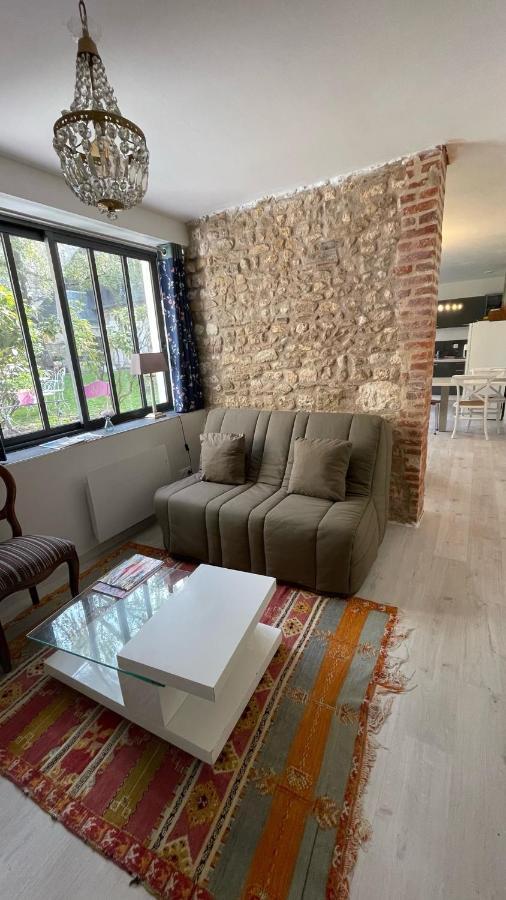 Apartamento Au Puits De L'Abbaye Bourges Exterior foto