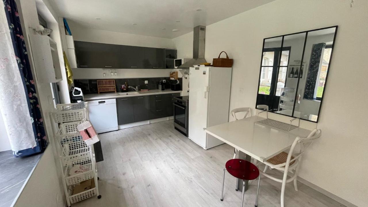 Apartamento Au Puits De L'Abbaye Bourges Exterior foto